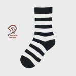 striped-socks-black-white
